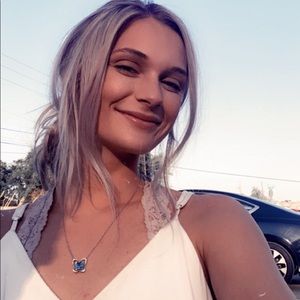 Meet your Posher, Shaylee